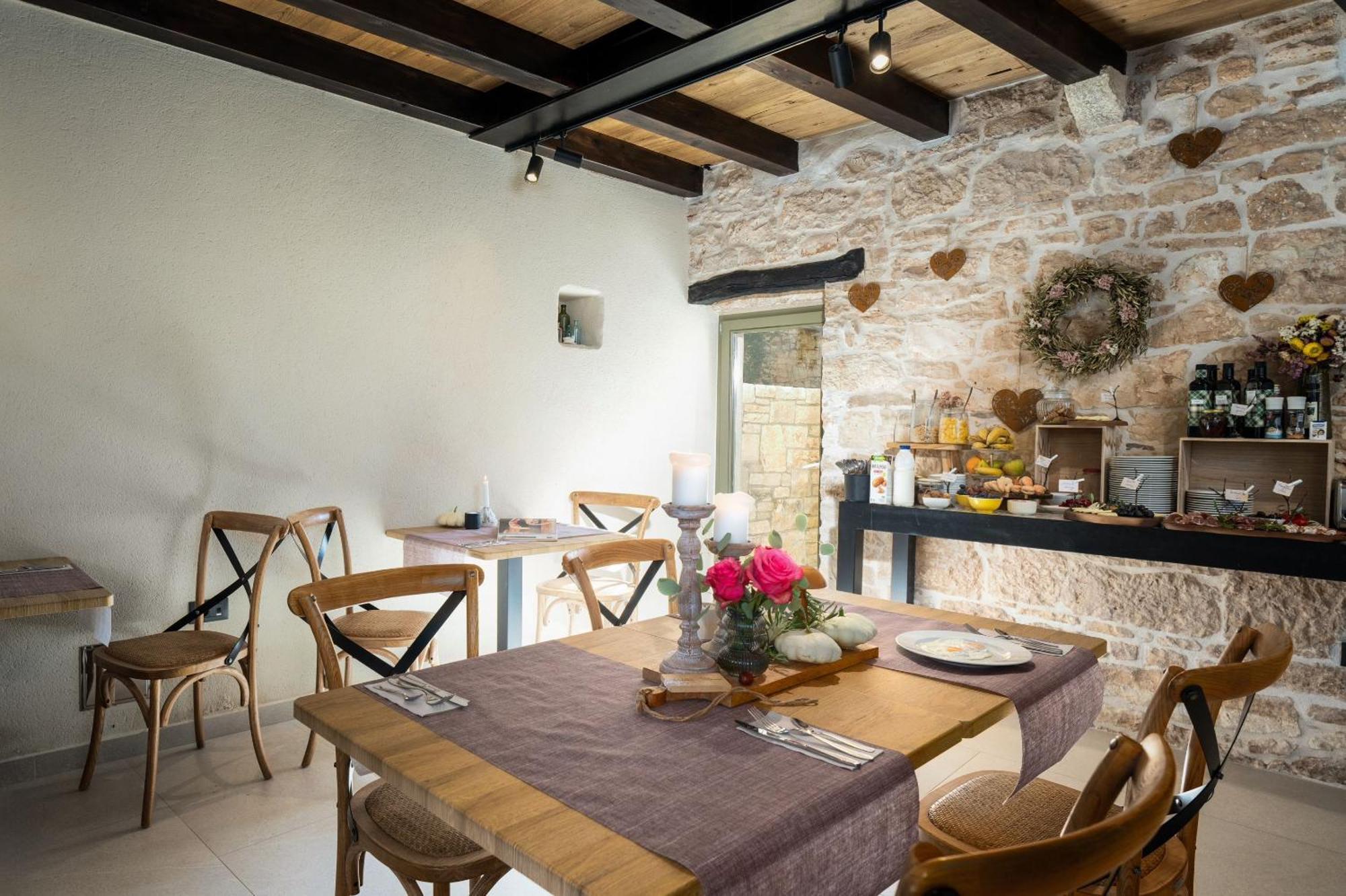 Della Croce Bed&Breakfast Svetvinčenat Eksteriør bilde