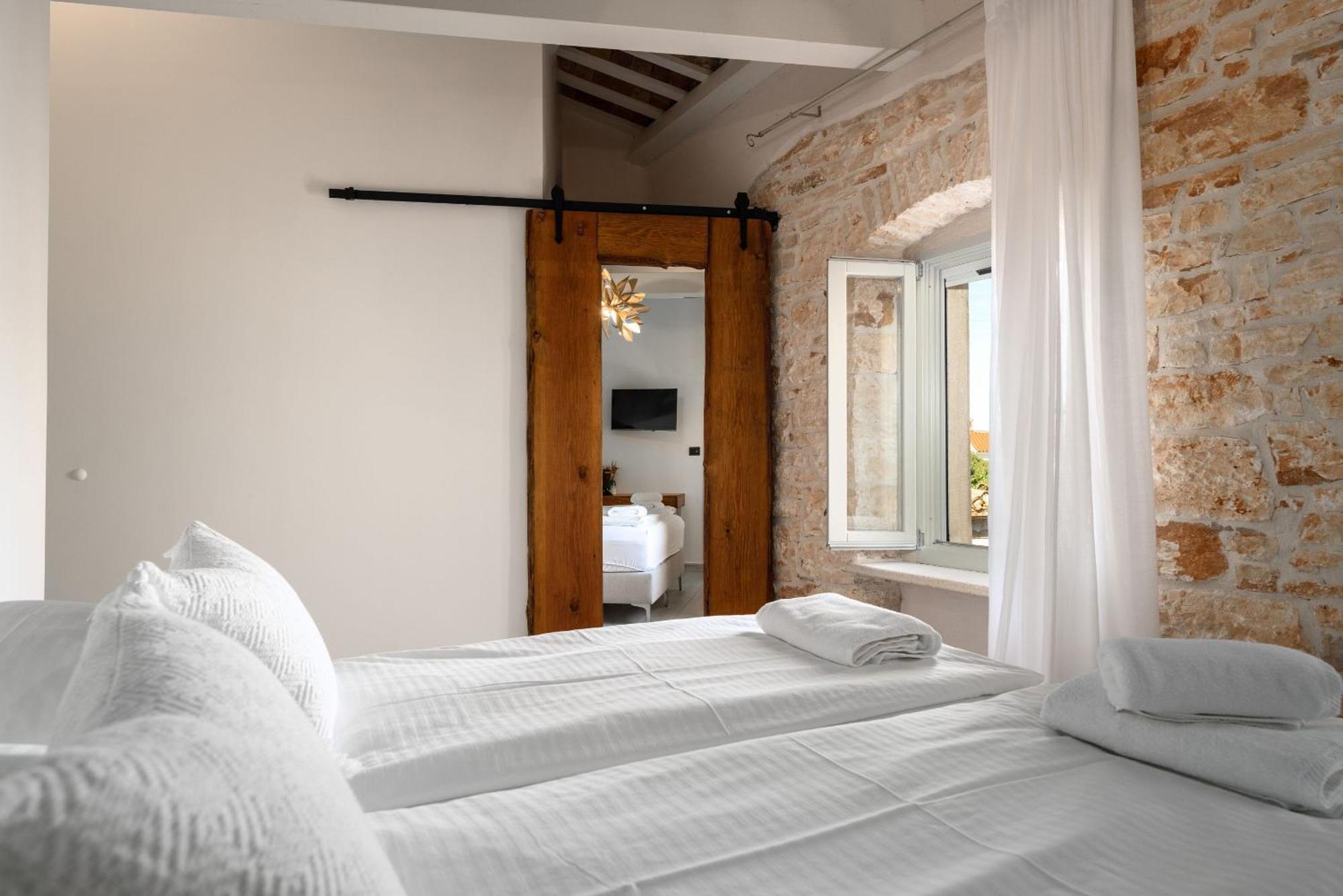 Della Croce Bed&Breakfast Svetvinčenat Eksteriør bilde